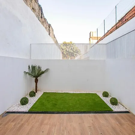 Wonderful Duplex W Private Patio & Ac By Lovelystay *